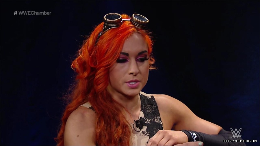ELIMINATION_CHAMBER_mp4_000095633.jpg