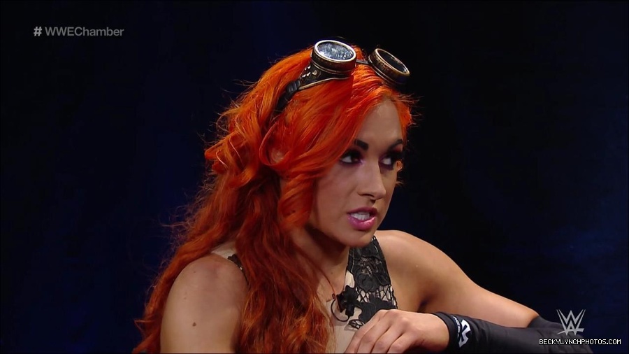 ELIMINATION_CHAMBER_mp4_000097233.jpg