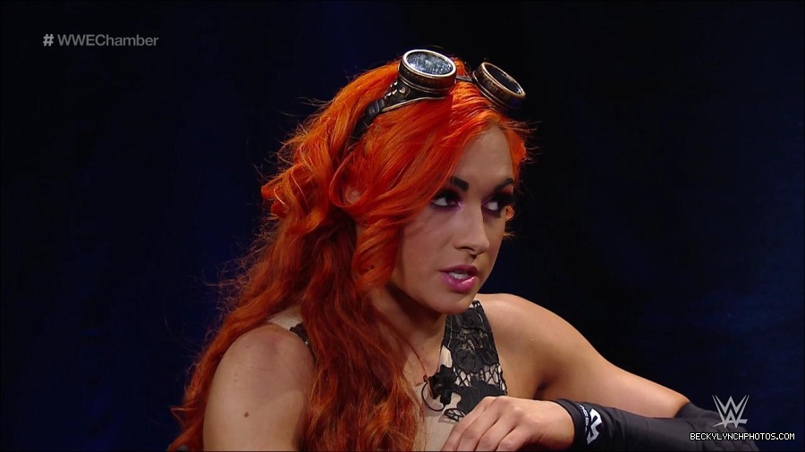 ELIMINATION_CHAMBER_mp4_000098033.jpg
