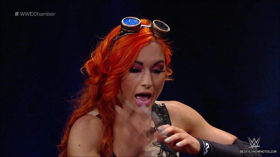 ELIMINATION_CHAMBER_mp4_000098433.jpg