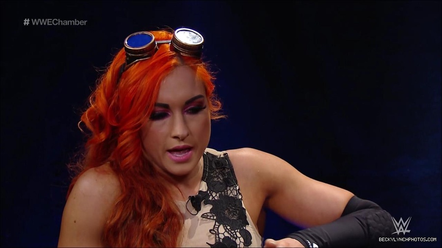 ELIMINATION_CHAMBER_mp4_000100833.jpg