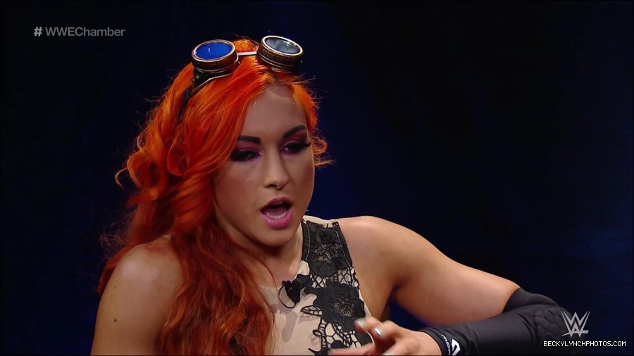ELIMINATION_CHAMBER_mp4_000102833.jpg