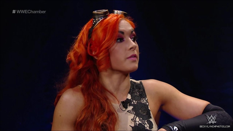 ELIMINATION_CHAMBER_mp4_000116433.jpg