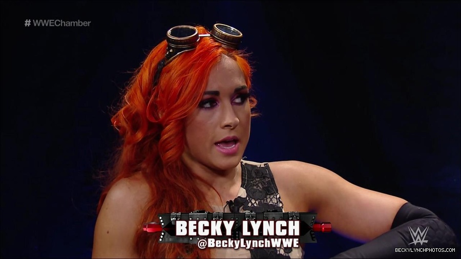 ELIMINATION_CHAMBER_mp4_000131633.jpg