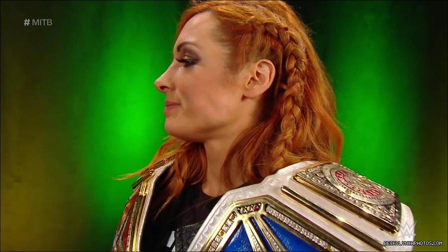 MITB_mp4_000001700.jpg