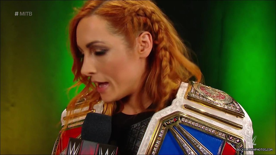 MITB_mp4_000039066.jpg
