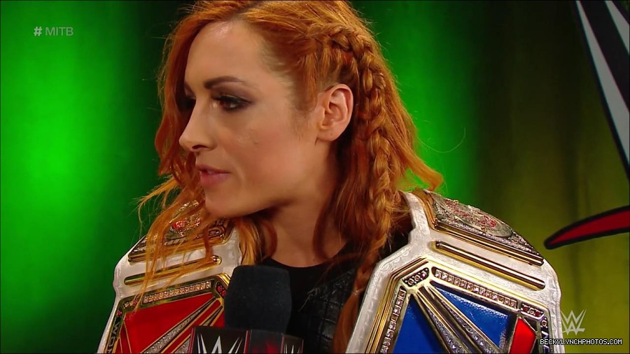 MITB_mp4_000041066.jpg