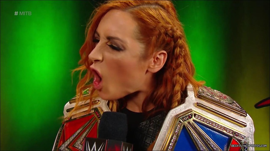 MITB_mp4_000043066.jpg