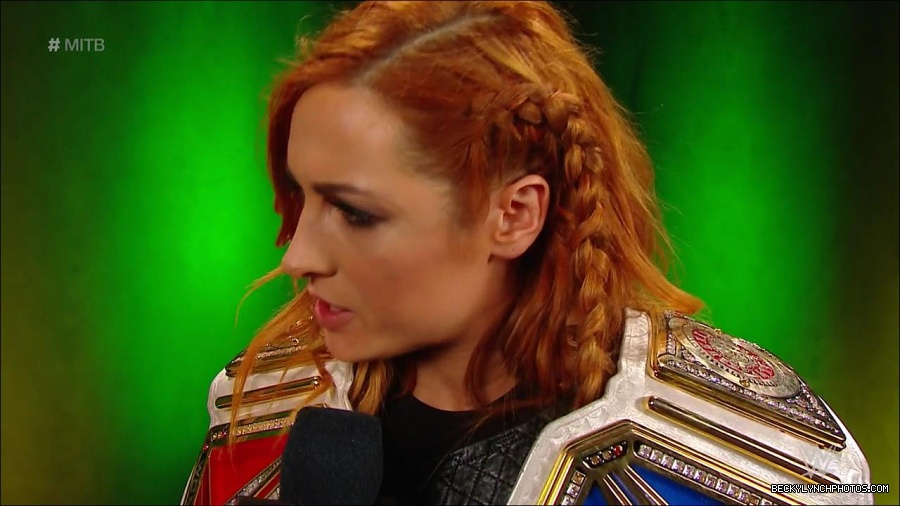 MITB_mp4_000050266.jpg
