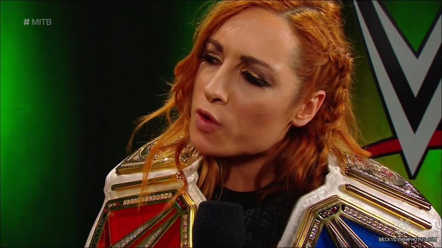 MITB_mp4_000055066.jpg