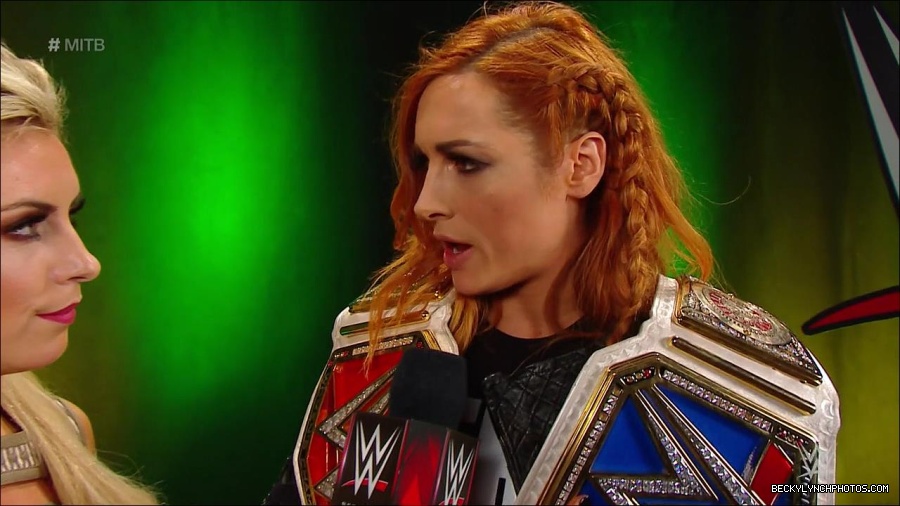 MITB_mp4_000098266.jpg