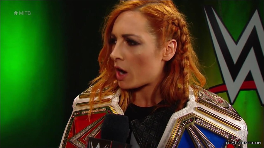 MITB_mp4_000100666.jpg