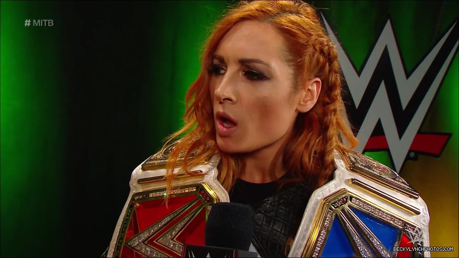 MITB_mp4_000102666.jpg