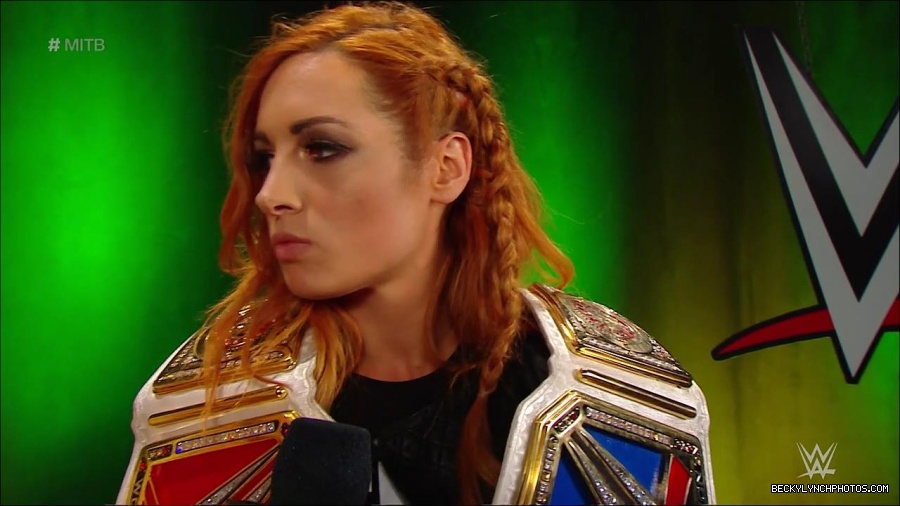 MITB_mp4_000112666.jpg