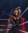 WWE_RAW_27th_June_2022_720p_WEBRip_h264_mp4_007466661.jpg