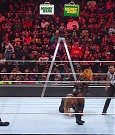 WWE_RAW_27th_June_2022_720p_WEBRip_h264_mp4_007537932.jpg