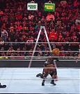 WWE_RAW_27th_June_2022_720p_WEBRip_h264_mp4_007538333.jpg