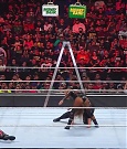 WWE_RAW_27th_June_2022_720p_WEBRip_h264_mp4_007539133.jpg