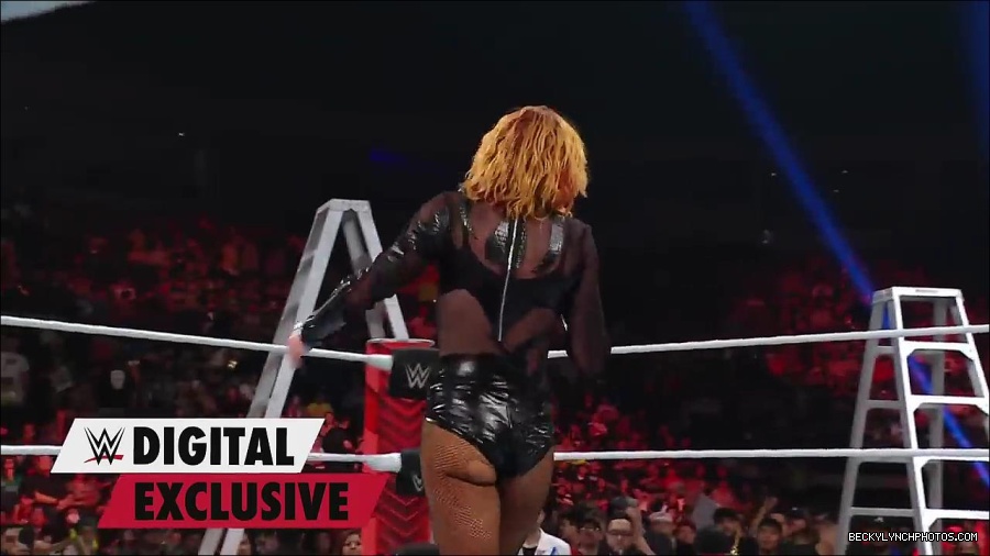 Y2Mate_is_-_Becky_Lynch_is_the_embodiment_of_Never_Give_Up_Raw_Exclusive2C_June_272C_2022-jwAS12_jHxk-720p-1656426534644_mp4_000013133.jpg