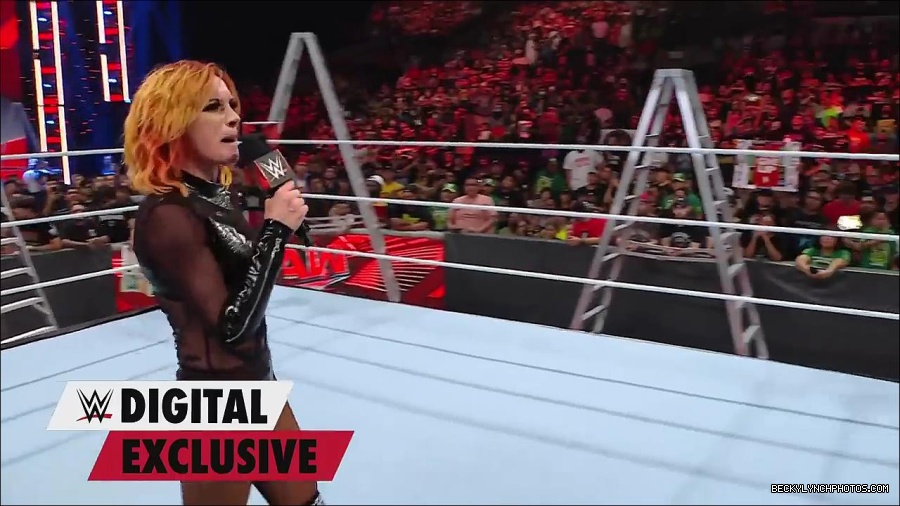 Y2Mate_is_-_Becky_Lynch_is_the_embodiment_of_Never_Give_Up_Raw_Exclusive2C_June_272C_2022-jwAS12_jHxk-720p-1656426534644_mp4_000020733.jpg