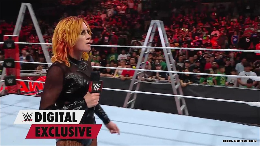 Y2Mate_is_-_Becky_Lynch_is_the_embodiment_of_Never_Give_Up_Raw_Exclusive2C_June_272C_2022-jwAS12_jHxk-720p-1656426534644_mp4_000070333.jpg