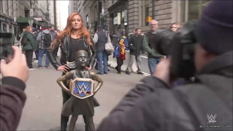 Y2Mate_is_-_The_RelentLass_meets_Wall_Street_s_Fearless_Girl_WWE_Evolution_Diary-I1QWHg5hF6k-720p-1656515992659_mp4_000047266.jpg