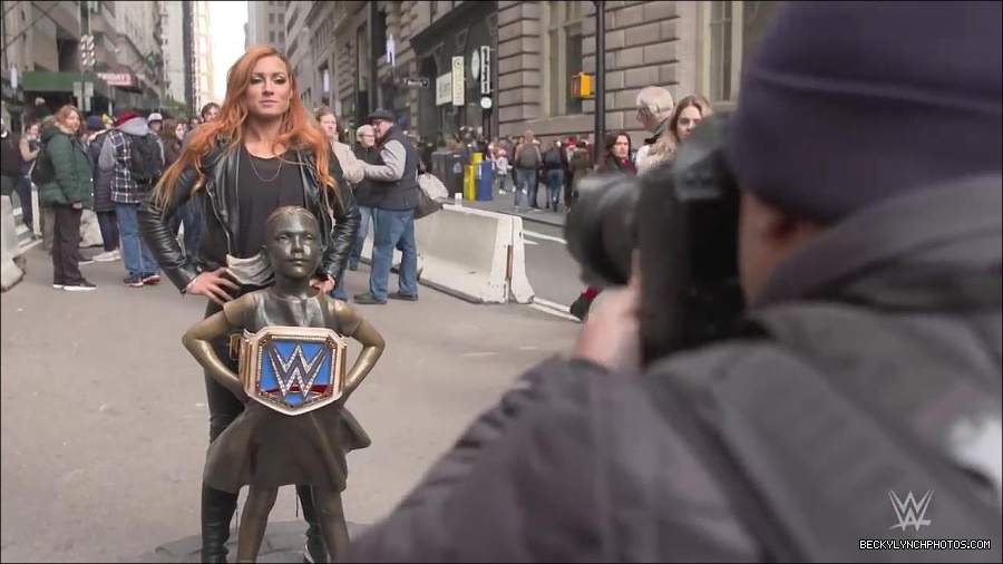Y2Mate_is_-_The_RelentLass_meets_Wall_Street_s_Fearless_Girl_WWE_Evolution_Diary-I1QWHg5hF6k-720p-1656515992659_mp4_000050066.jpg