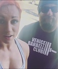 2016-10-05_19_49_17_1354717711561047322_448900764_mp4_000002402.jpg