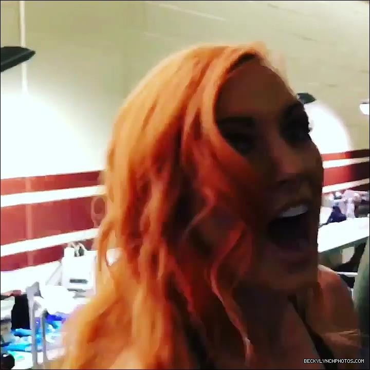 2017-09-26_21_03_43_1612775332784280568_448900764_mp4_000002266.jpg