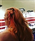 2017-09-26_21_03_43_1612775332784280568_448900764_mp4_000003466.jpg