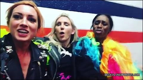 2018-02-19_23_10_22_1718684348336416116_448900764_mp4_000043179.jpg