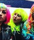 2018-02-19_23_10_22_1718684348336416116_448900764_mp4_000009979.jpg