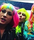 2018-02-19_23_10_22_1718684348336416116_448900764_mp4_000029579.jpg