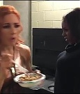 2018-04-24_21_08_10_1764979778221025818_448900764_mp4_000014479.jpg