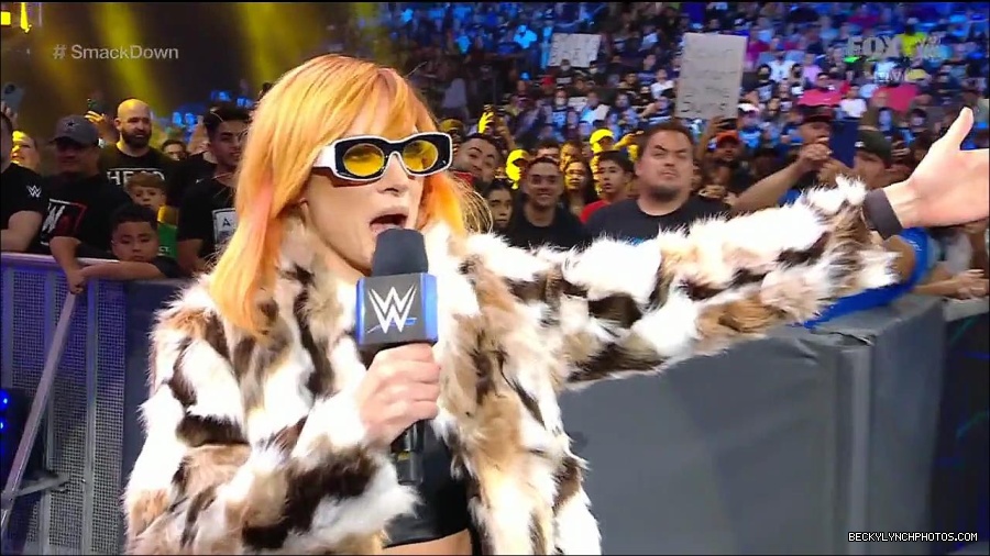 WWE_Friday_Night_Smackdown_1st_July_2022_720p_WEBRip_h264_mp4_002579980.jpg