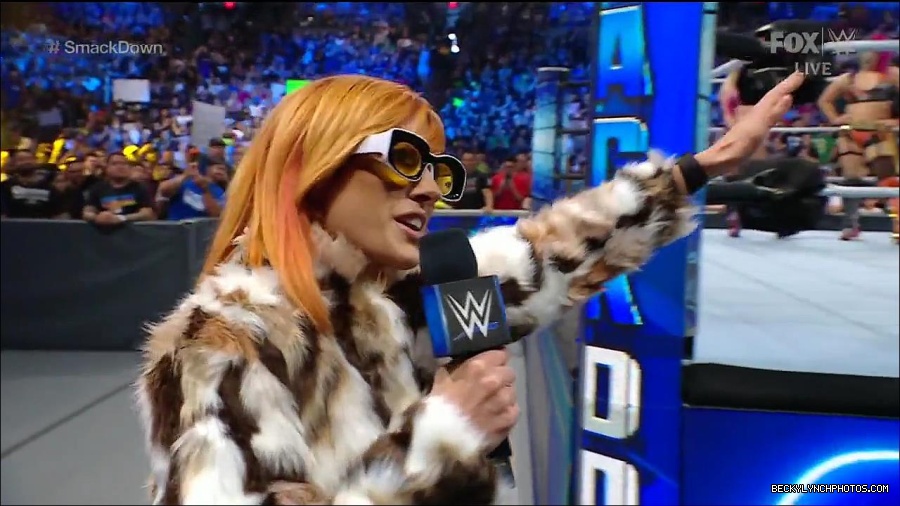 WWE_Friday_Night_Smackdown_1st_July_2022_720p_WEBRip_h264_mp4_002591191.jpg