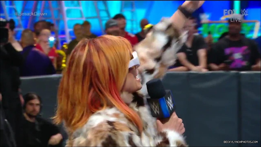 WWE_Friday_Night_Smackdown_1st_July_2022_720p_WEBRip_h264_mp4_002600801.jpg