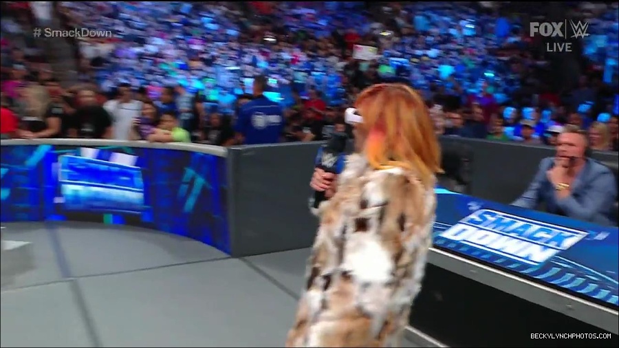 WWE_Friday_Night_Smackdown_1st_July_2022_720p_WEBRip_h264_mp4_002614014.jpg