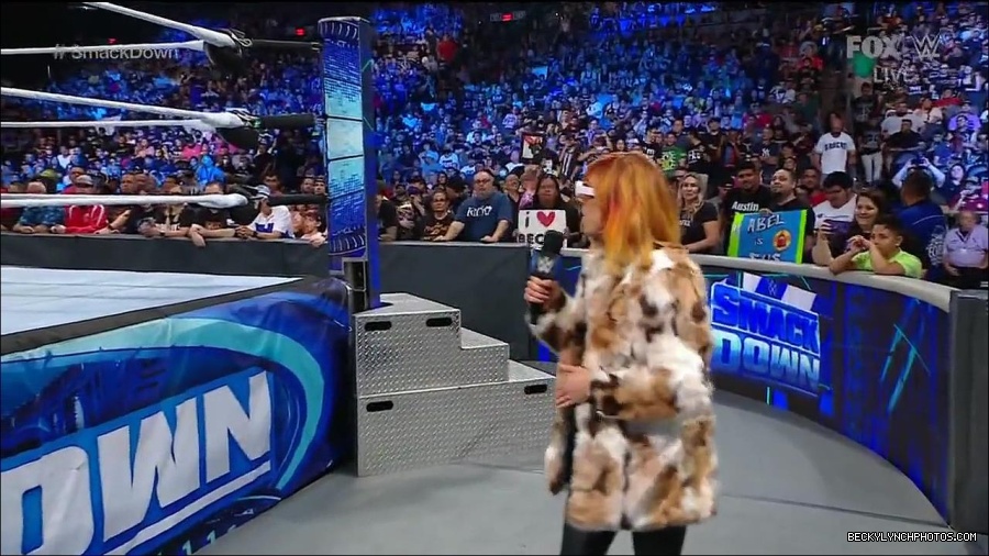 WWE_Friday_Night_Smackdown_1st_July_2022_720p_WEBRip_h264_mp4_002623223.jpg