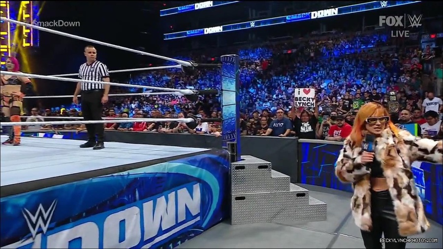 WWE_Friday_Night_Smackdown_1st_July_2022_720p_WEBRip_h264_mp4_002625225.jpg