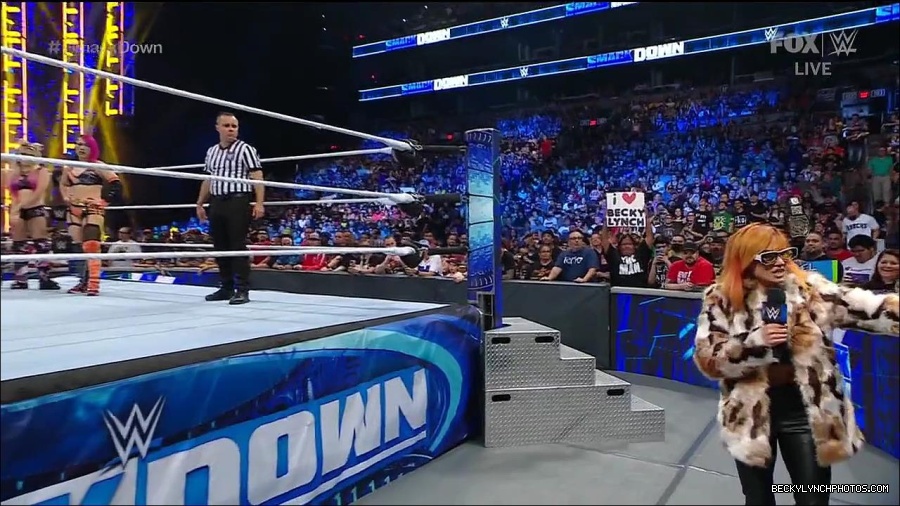 WWE_Friday_Night_Smackdown_1st_July_2022_720p_WEBRip_h264_mp4_002625626.jpg
