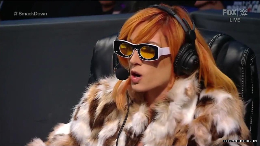 WWE_Friday_Night_Smackdown_1st_July_2022_720p_WEBRip_h264_mp4_002667668.jpg