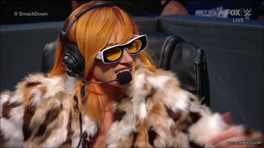 WWE_Friday_Night_Smackdown_1st_July_2022_720p_WEBRip_h264_mp4_002698899.jpg