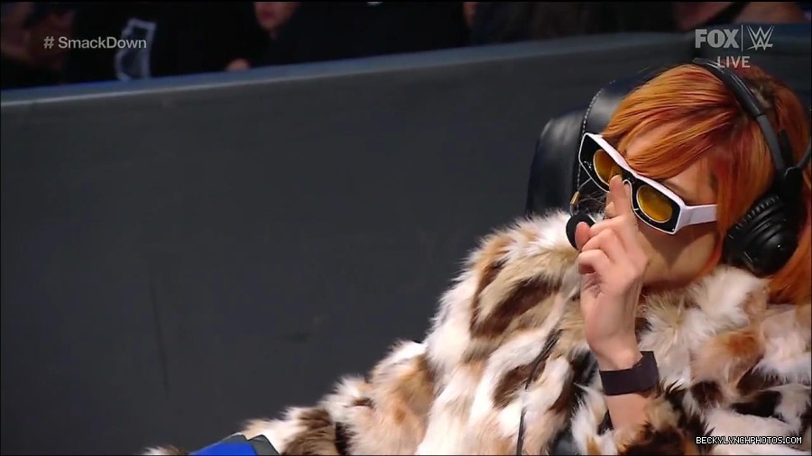 WWE_Friday_Night_Smackdown_1st_July_2022_720p_WEBRip_h264_mp4_002783383.jpg