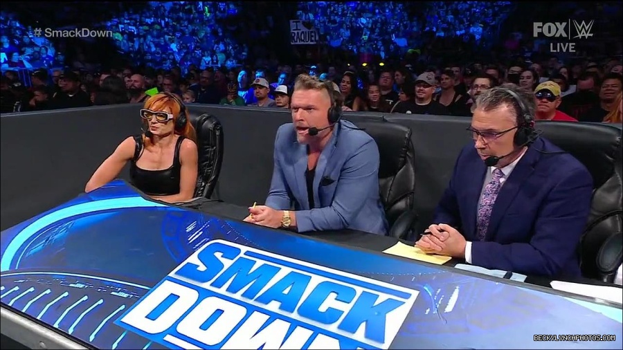 WWE_Friday_Night_Smackdown_1st_July_2022_720p_WEBRip_h264_mp4_002962490.jpg
