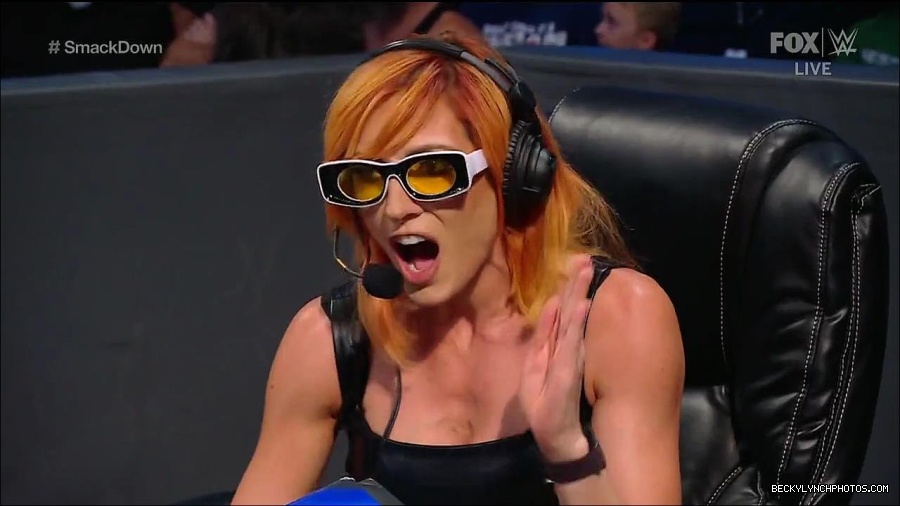 WWE_Friday_Night_Smackdown_1st_July_2022_720p_WEBRip_h264_mp4_003044572.jpg