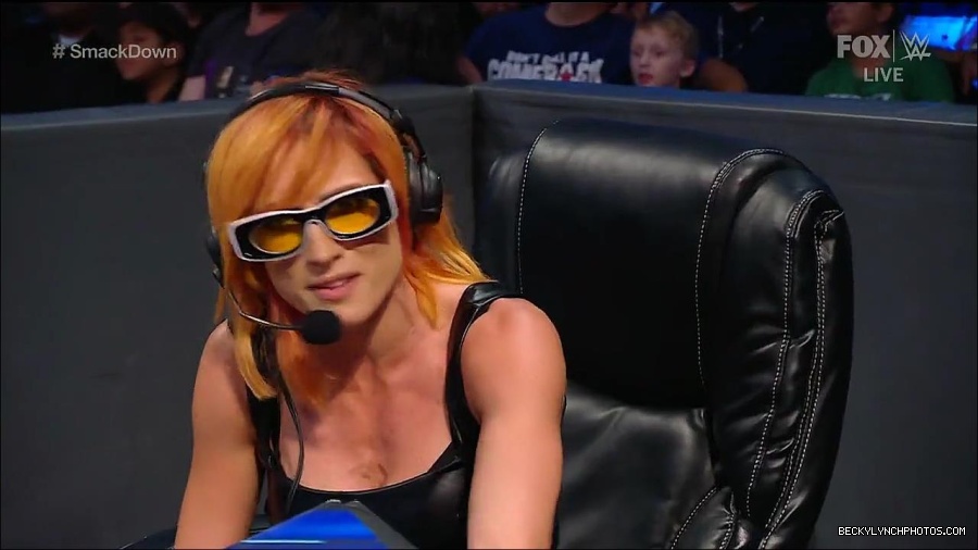 WWE_Friday_Night_Smackdown_1st_July_2022_720p_WEBRip_h264_mp4_003120832.jpg