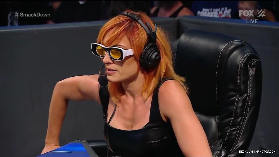 WWE_Friday_Night_Smackdown_1st_July_2022_720p_WEBRip_h264_mp4_003212924.jpg
