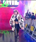 WWE_Friday_Night_Smackdown_1st_July_2022_720p_WEBRip_h264_mp4_002572373.jpg