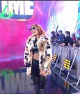 WWE_Friday_Night_Smackdown_1st_July_2022_720p_WEBRip_h264_mp4_002572773.jpg